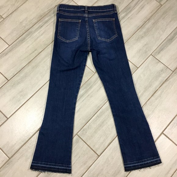 Veronica Beard Carolyn Cropped Boot-cut Jeans Dark Vintage Wash - Picture 3 of 12